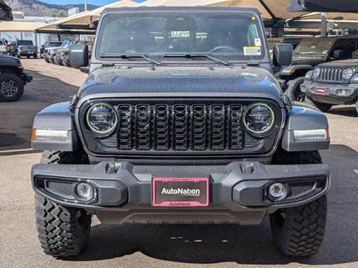 2026 Jeep Gladiator Willys 4x4