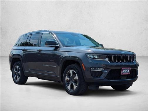 Baltic Gray Metallic Clearcoat 2023 Jeep Grand Cherokee 4xe Base