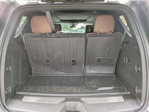 2022 Chevrolet Tahoe 4WD High Country