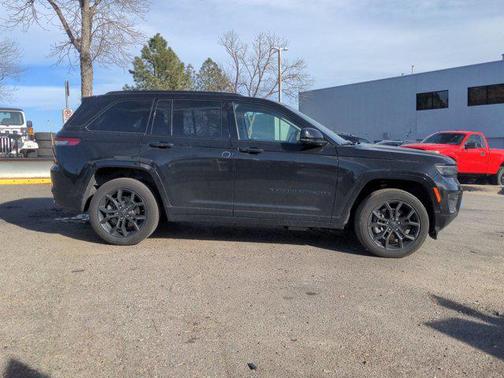2023 Jeep Grand Cherokee 4xe 30th Anniversary