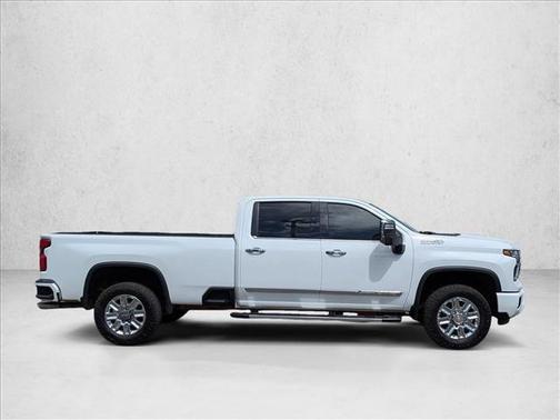 Summit White 2024 Chevrolet Silverado 2500 High Country