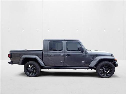 2025 Jeep Gladiator Nighthawk