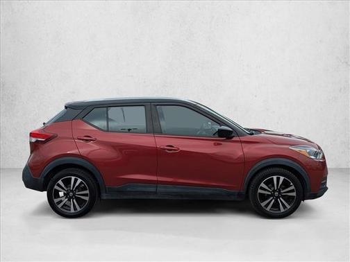 2020 Nissan Kicks SV