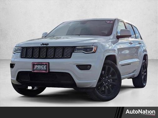 Bright White Clearcoat 2022 Jeep Grand Cherokee Laredo