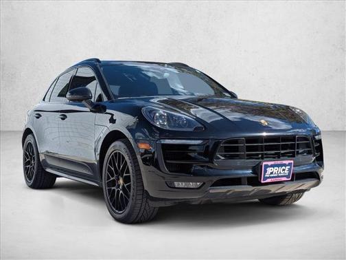 Jet Black Metallic 2017 Porsche Macan Macan GTS