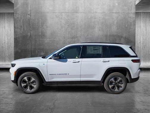 2025 Jeep Grand Cherokee 4xe Base