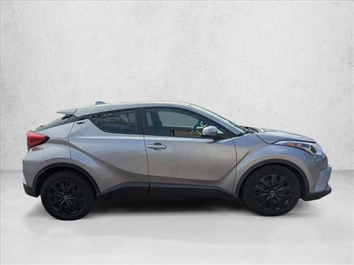 Silver Knockout Metallic 2019 Toyota C-HR LE