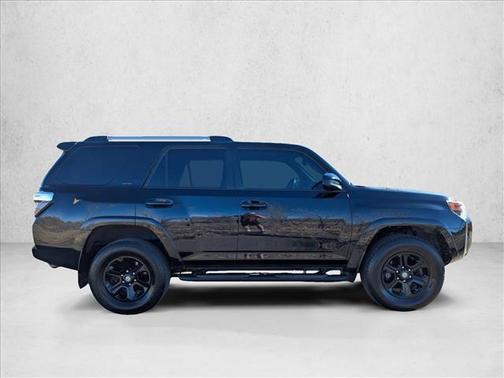 Midnight Black Metallic 2021 Toyota 4Runner SR5