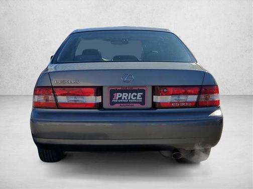 2000 Lexus ES 300 Base