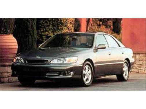 2000 Lexus ES 300 Base