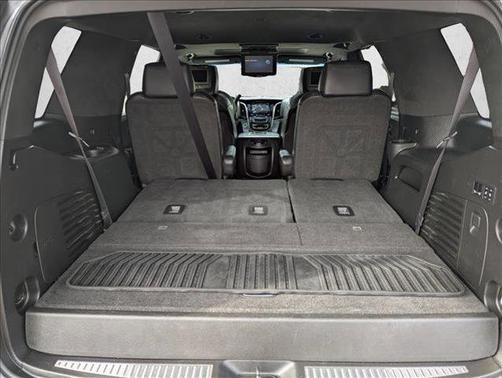 2017 Cadillac Escalade Platinum