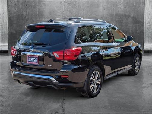 2019 Nissan Pathfinder S