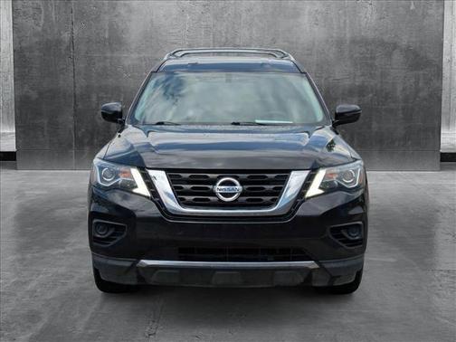 2019 Nissan Pathfinder S