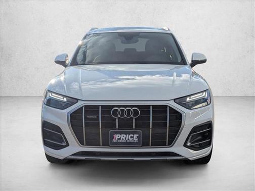 2023 Audi Q5 40 Premium Plus