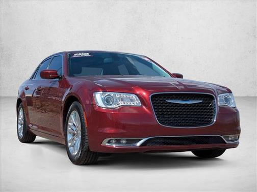 2018 Chrysler 300 Touring