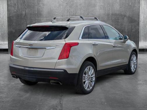 2017 Cadillac XT5 Premium Luxury