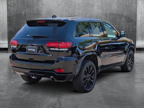 2021 Jeep Grand Cherokee Laredo