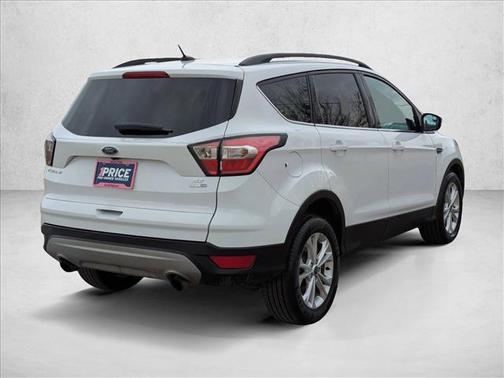 Oxford White 2018 Ford Escape SE
