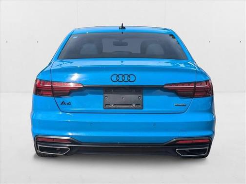2022 Audi A4 45 S line Premium Plus