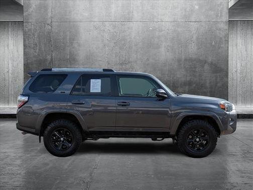 2020 Toyota 4Runner SR5