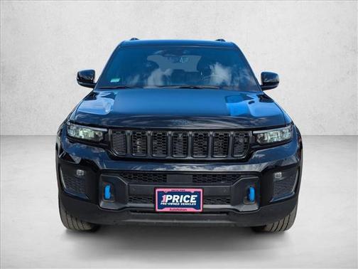 2024 Jeep Grand Cherokee 4xe Trailhawk