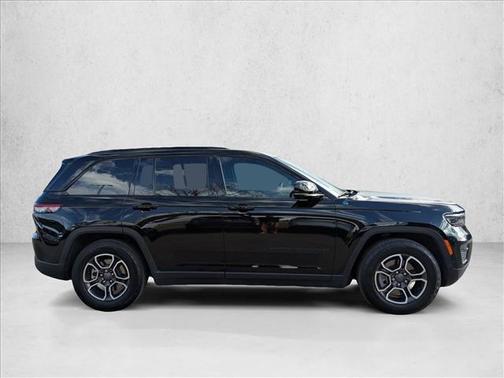 2024 Jeep Grand Cherokee 4xe Trailhawk