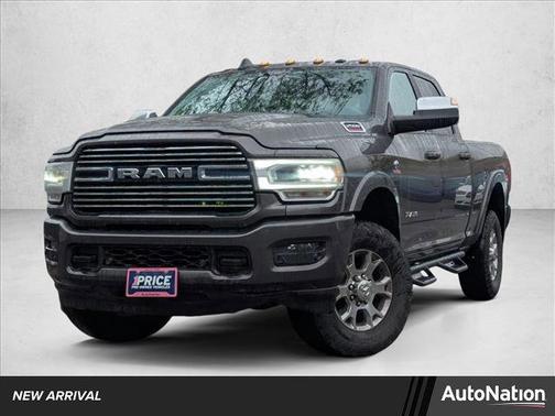 Granite Crystal Metallic Clearcoat 2022 RAM 2500 Laramie Crew Cab 4x4 6'4' Box