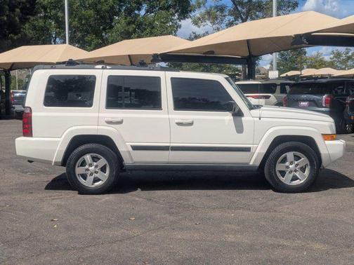 2007 Jeep Commander Sport