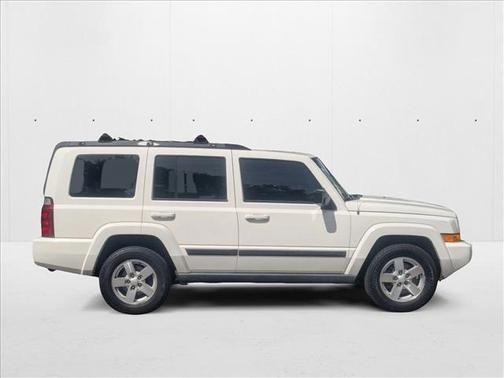 2007 Jeep Commander Sport