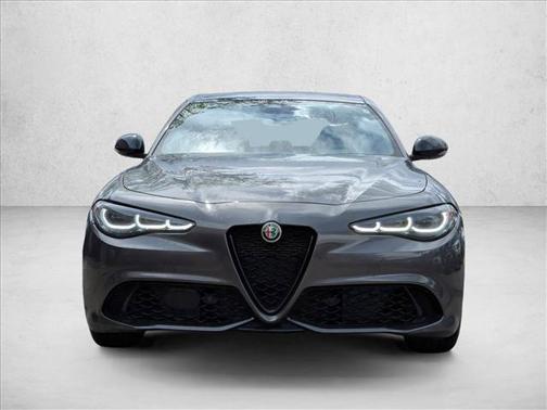 Vesuvio Gray Metallic 2024 Alfa Romeo Giulia Veloce AWD