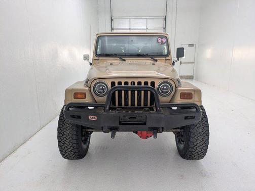 1999 Jeep Wrangler Sahara