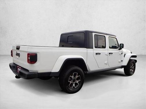 2021 Jeep Gladiator Willys 4x4