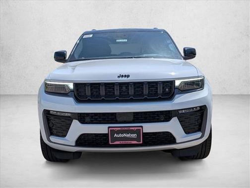 bright white clearcoat 2026 Jeep Grand Cherokee Summit