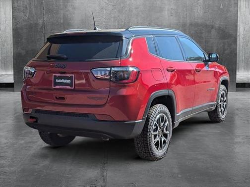 2025 Jeep Compass Trailhawk
