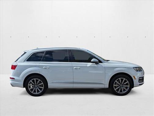2017 Audi Q7 3.0T Premium