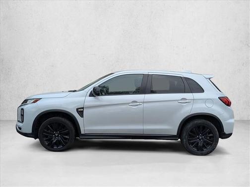 White 2022 Mitsubishi Outlander Sport 2.0 LE