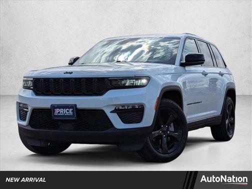 Bright White Clearcoat 2023 Jeep Grand Cherokee Limited