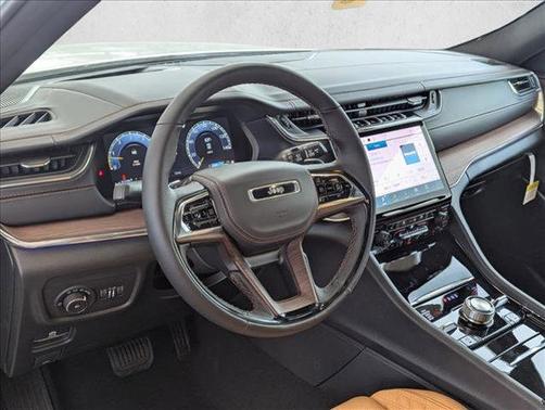 2025 Jeep Grand Cherokee L Summit