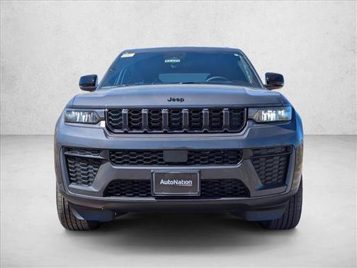 2026 Jeep Grand Cherokee Altitude