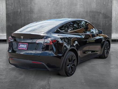 2025 Tesla Model Y Long Range Dual Motor All-Wheel Drive
