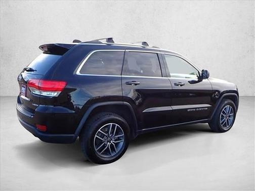 2019 Jeep Grand Cherokee Laredo