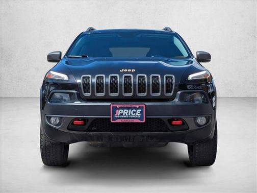 Brilliant Black Crystal Pearlcoat 2015 Jeep Cherokee Trailhawk