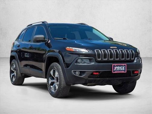 Brilliant Black Crystal Pearlcoat 2015 Jeep Cherokee Trailhawk