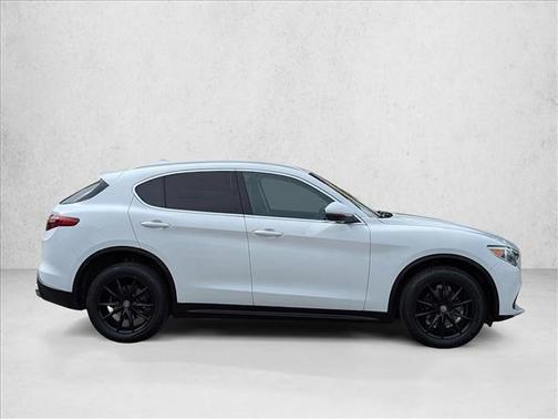 Alfa White 2018 Alfa Romeo Stelvio Ti
