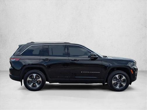 Diamond Black Crystal Pearlcoat 2022 Jeep Grand Cherokee 4xe Base