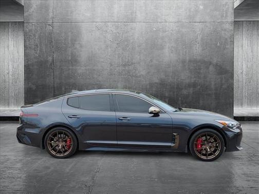 2020 Kia Stinger GT1