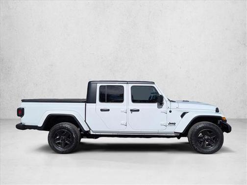 2022 Jeep Gladiator Sport S