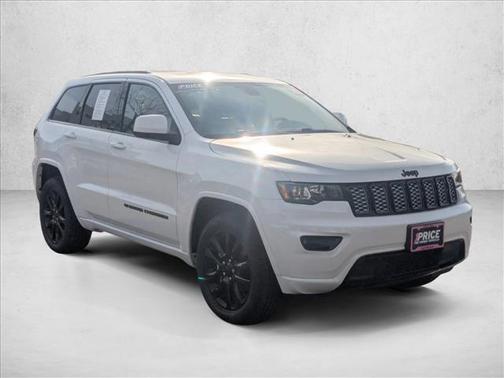2022 Jeep Grand Cherokee Laredo