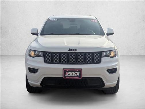 2022 Jeep Grand Cherokee Laredo