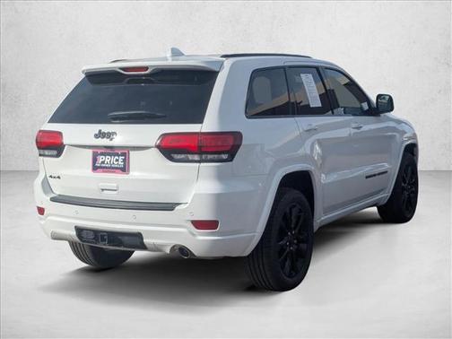 2022 Jeep Grand Cherokee Laredo
